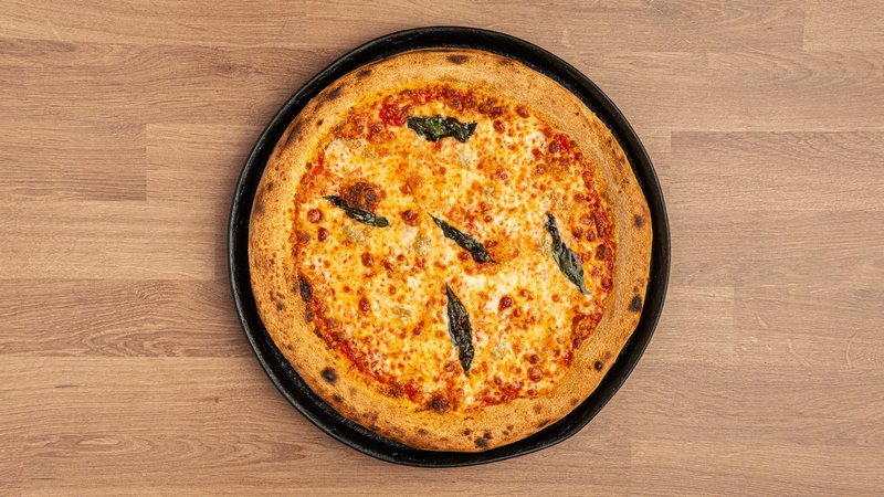 Pizza 4 Formaggi